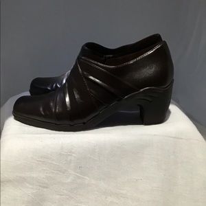 aerosoles sawcurity bootie